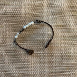 COPY - Pearl, sterling silver, leather bracelet